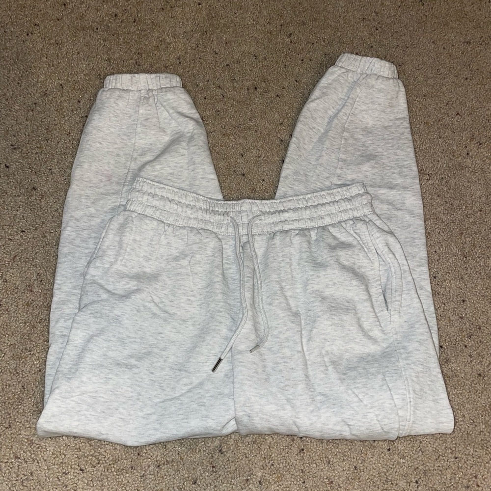 Heather Grey H&M Women’s Small Sweatpants